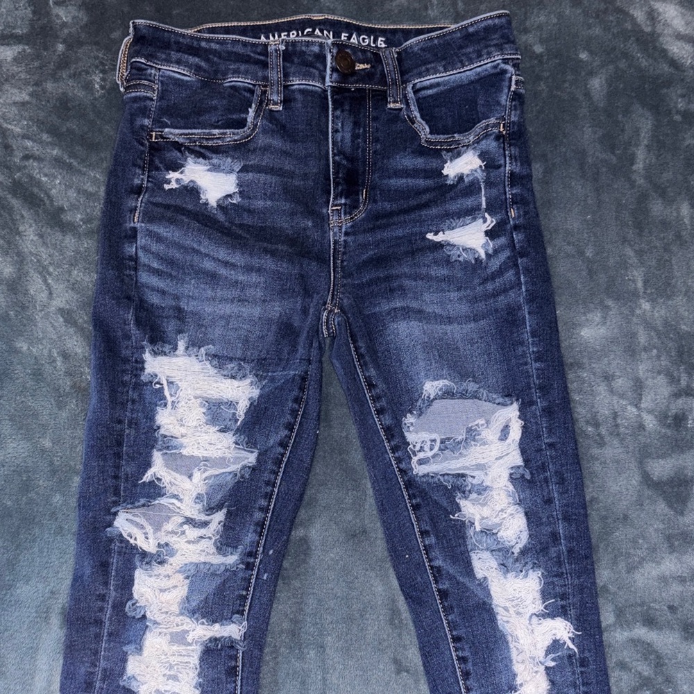American Eagle Outfitters Women's Ripped Dark Blue Skinny Jeans